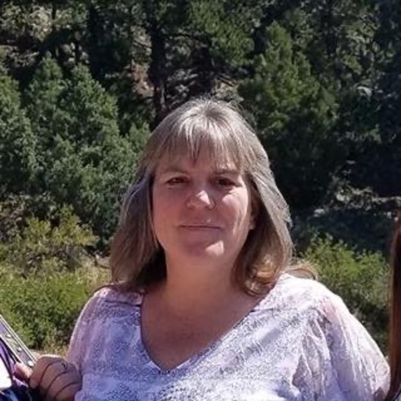 Meet your Posher, Ernestine - Picture 1 of 1